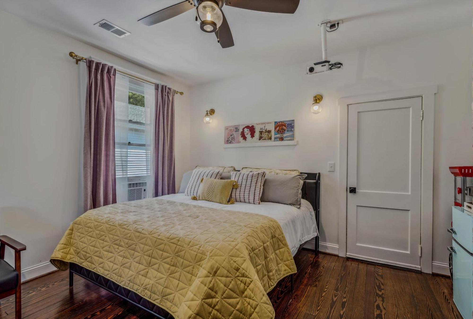 The Grand Castalian Inn Bed And Breakfast เบิร์กลีย์สปริงส์ ภายนอก รูปภาพ